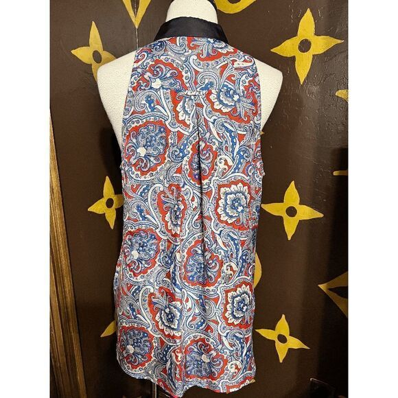 Juicy Couture Sleeveless Silk Button Up Blouse Size 10 - Picture 4 of 4